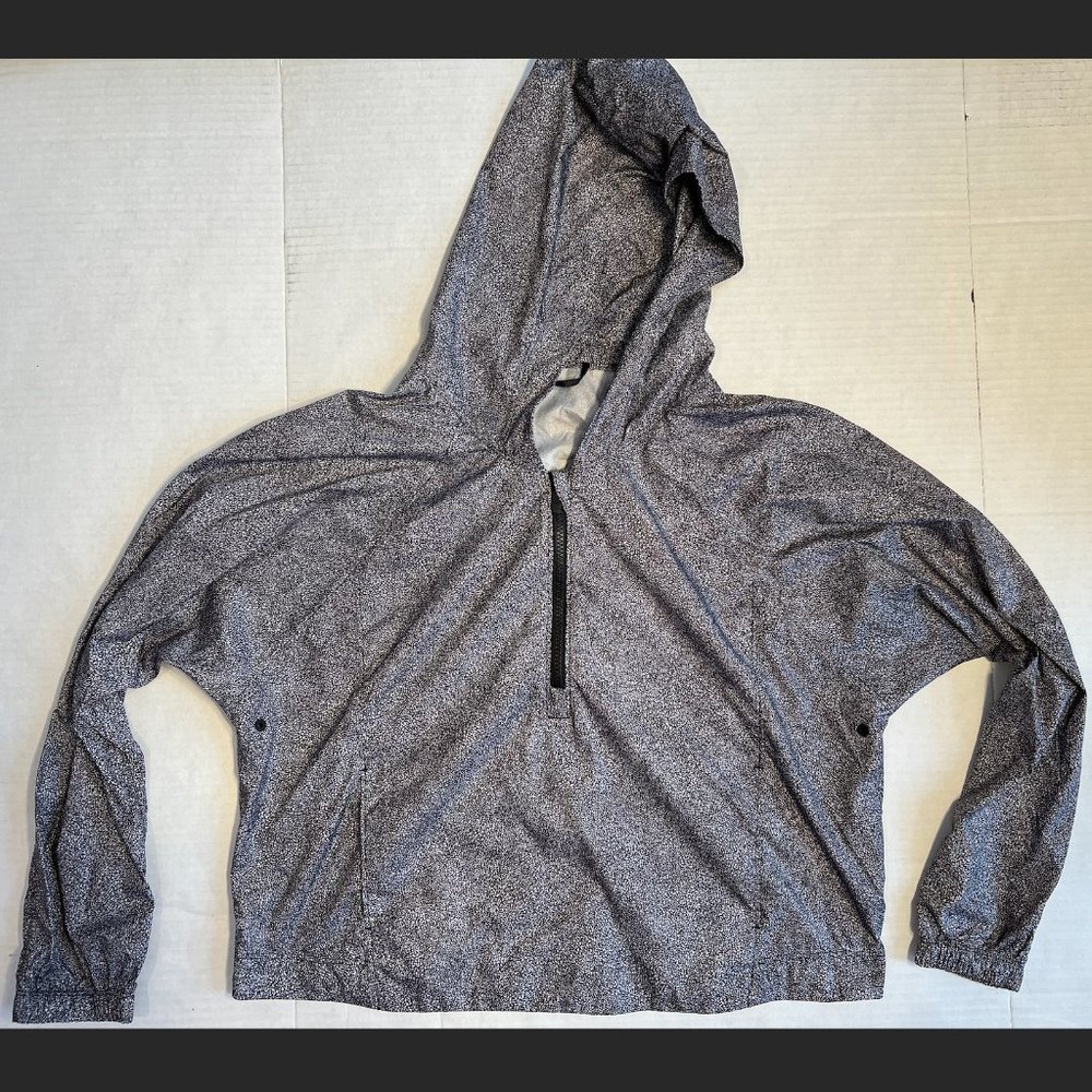 Lululemon Galaxy Windbreaker